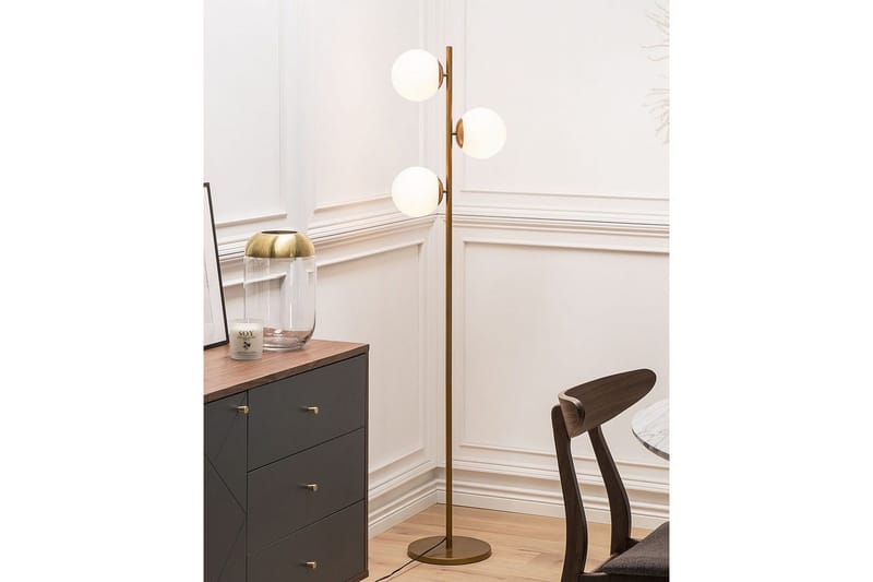 Thaslo Golvlampa 153 cm - Guld/Vit - Products - Belysning - Lampor & belysning inomhus - Golvlampa