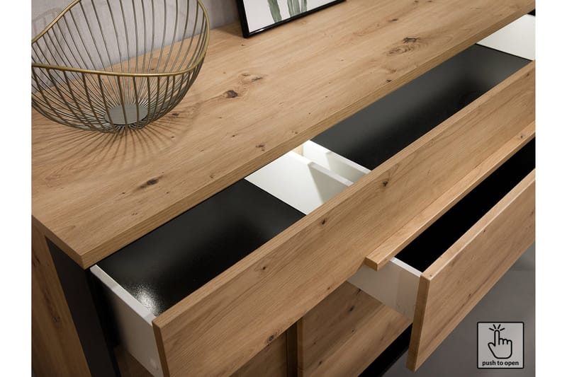 Quant Vitrinskåp 41 cm djup 76 cm bred 195 cm hög Trä - Ek/Svart - Products - Förvaring - Skåp - Vitrinskåp