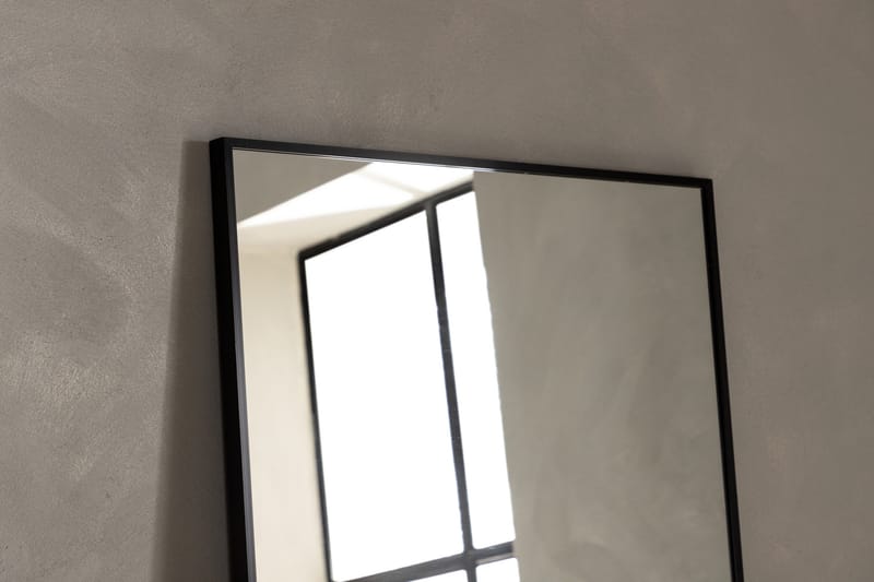 Dalton Spegel 110 cm - Svart - Products - Inredning - Spegel - Väggspegel
