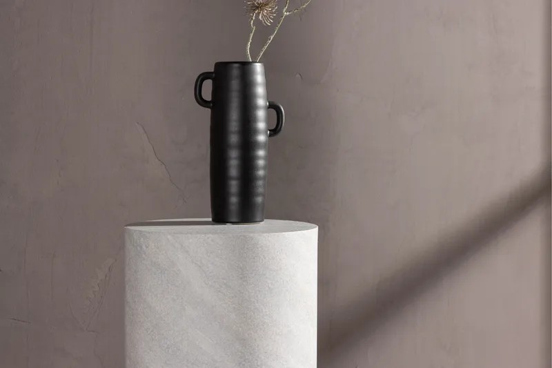 York Travertin Sidobord 50 cm - Grå - Products - Möbler - Bord & matgrupp - Avlastningsbord & sidobord - Piedestal & blompiedestal