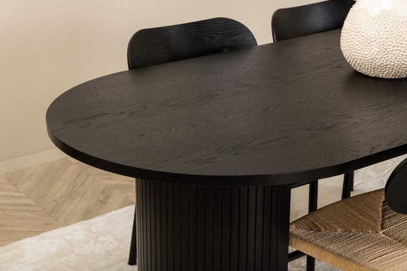 Bianca Matgrupp 200 cm Oval med 4 Polly stolar - Svart - Products - Möbler - Bord & matgrupp - Matgrupp