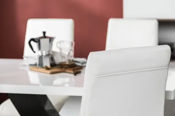 Cesi Matgrupp 140 cm med 4 Cibus Stol - Vit/Svart/Svart PU/Krom - Products - Möbler - Bord & matgrupp - Matgrupp