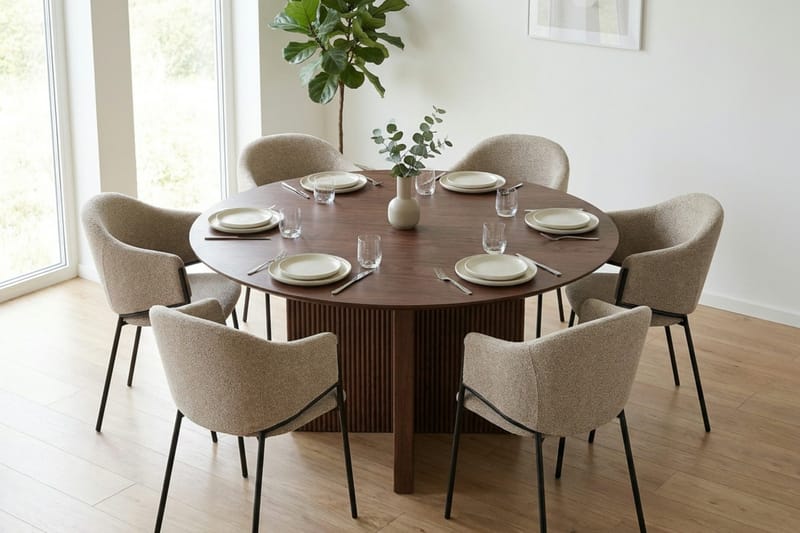 Edda Matgrupp runt 150 cm Valnöt med 6 Filip Matstolar - Products - Möbler - Bord & matgrupp - Matgrupp