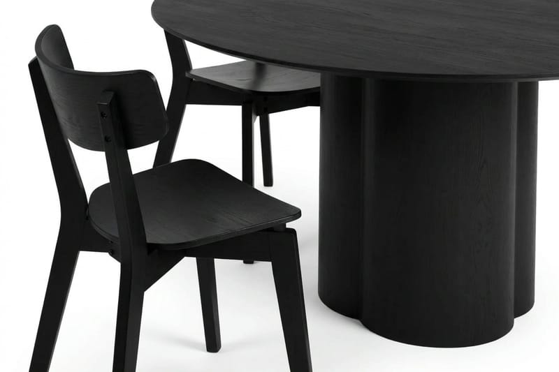 Juno Matgrupp 150 cm runt i Svart med 6 Amelia Matstolar - Svart - Products - Möbler - Bord & matgrupp - Matgrupp