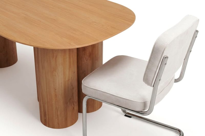Juno Matgrupp rektangulärt 220 cm Ek med 8 Milva Matstolar - Ek - Products - Möbler - Bord & matgrupp - Matgrupp