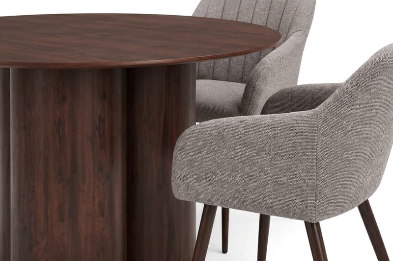 Juno Matgrupp runt 110 cm Valnöt med 4 Filippa Matstolar - Valnöt - Products - Möbler - Bord & matgrupp - Matgrupp