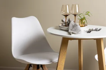 Leonora Matgrupp  65 cm Rund med 2 Zeno stolar - Vit - Products - Möbler - Bord & matgrupp - Matgrupp