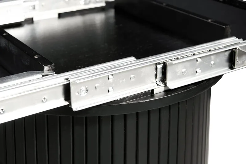 Kopparbo Runt Matbord 130 cm Förlängningsbar med illäggsskiva - Svart Trä / Ribbad - Products - Möbler - Bord & matgrupp - Matbord & köksbord