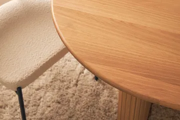 Noira Matbord 220 cm Massiv Ek med 6st Gemmiano Matstol - Natur - Products - Möbler - Bord & matgrupp - Matgrupp