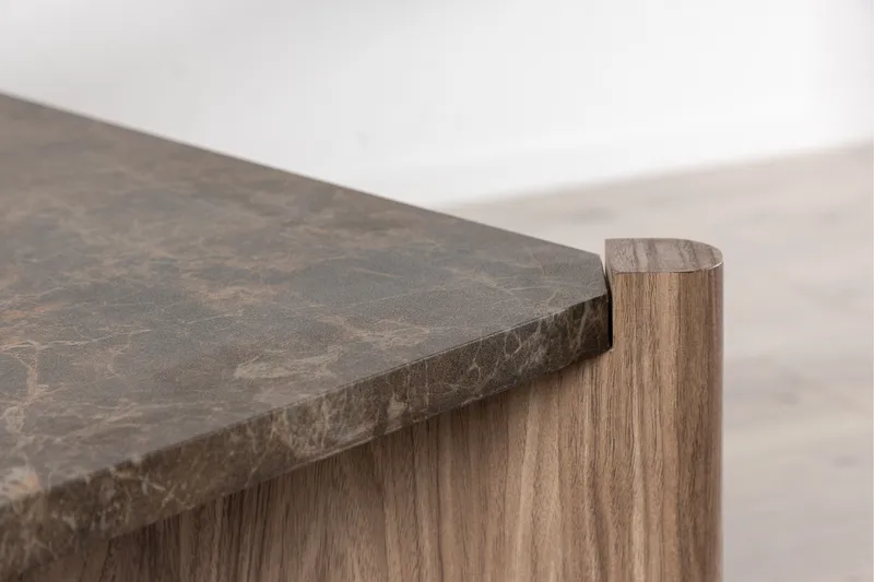 Rogaland Soffbord 100x100 cm - Brun - Products - Möbler - Bord & matgrupp - Soffbord