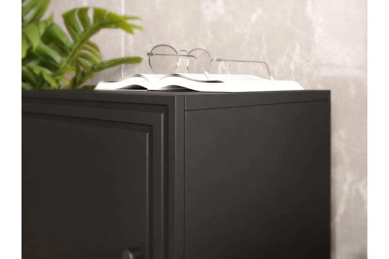 Laholm Tv-bänk 151 cm - Svart - Products - Möbler - TV- & Mediamöbler - TV bänk & mediabänk