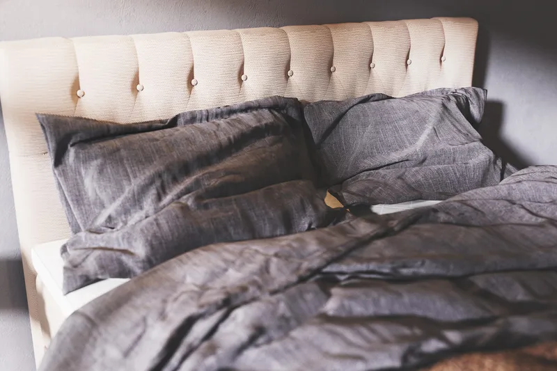 Boxy Box Bed 180x200 cm - Beige - Products - Möbler - Säng - Säng med förvaring