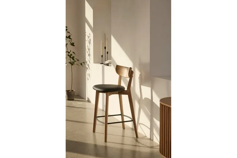 Delashow Barstol - Svart - Products - Möbler - Fåtölj & stolar - Barstol & barpall