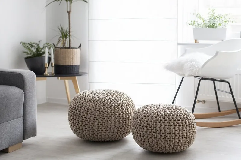 Conrad Sittpuff 40 cm - Beige - Products - Möbler - Fåtölj & stolar - Pall & puff - Sittpuff