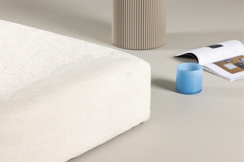 Davie Fotpall - Beige - Products - Möbler - Fåtölj & stolar - Pall & puff - Fotpallar