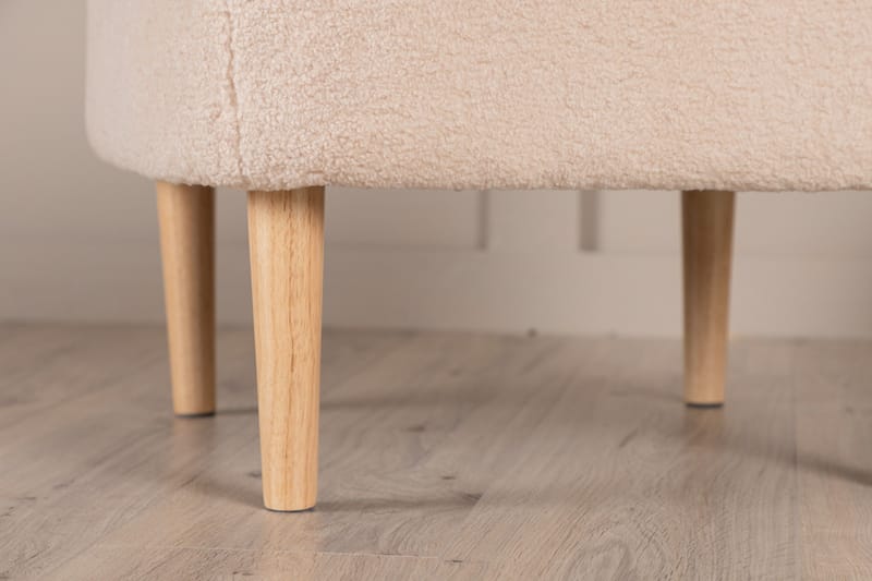 Salina Sittpuff med knappar - Vit - Products - Möbler - Fåtölj & stolar - Pall & puff - Sittpuff