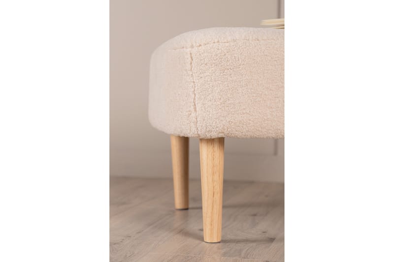 Salina Sittpuff med knappar - Vit - Products - Möbler - Fåtölj & stolar - Pall & puff - Sittpuff