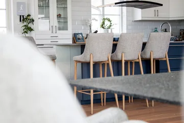 Plaza Barstol 103 cm - Ljusgrå - Products - Möbler - Fåtölj & stolar - Barstol & barpall