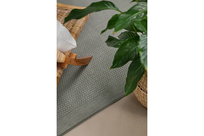Miami Flatvävd Matta 240x340 cm - Grön - Products - Textil & mattor - Matta - Små mattor