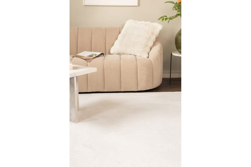 Relax Ryamatta 140x200 cm - Vit - Products - Textil & mattor - Matta - Modern matta - Ryamatta
