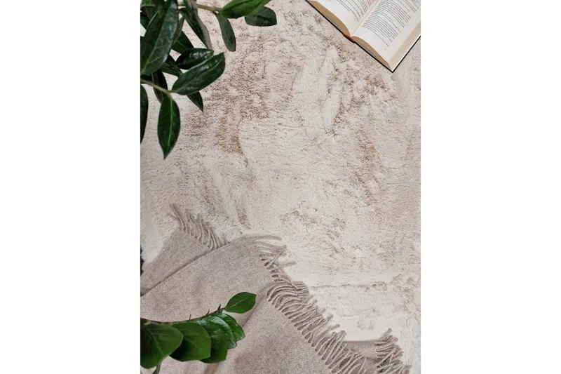 Ryamatta KM Home Heaven Ryamatta Beige 160x230 cm - Products - Textil & mattor - Matta - Modern matta - Ryamatta