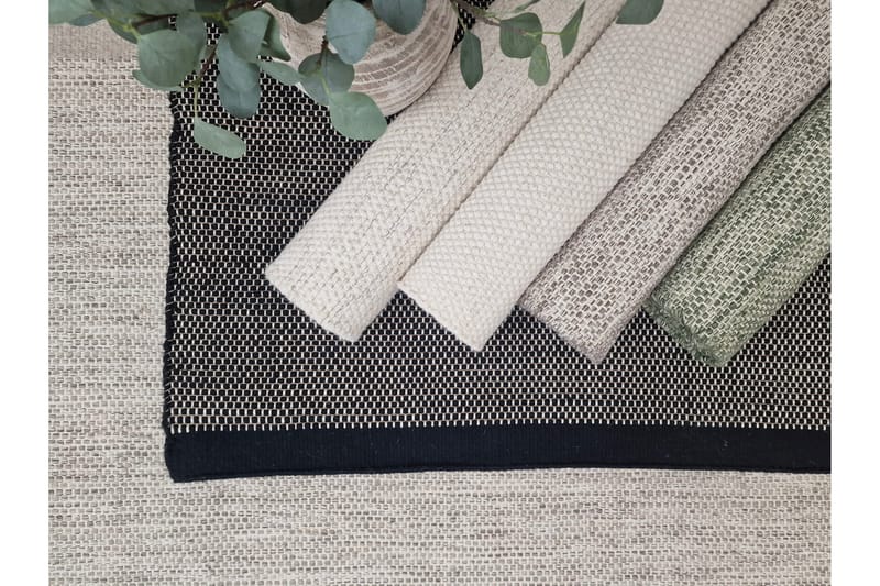 Torsby Ullmatta 200x290 cm Rektangulär - Svart - Products - Textil & mattor - Matta - Modern matta - Ullmatta