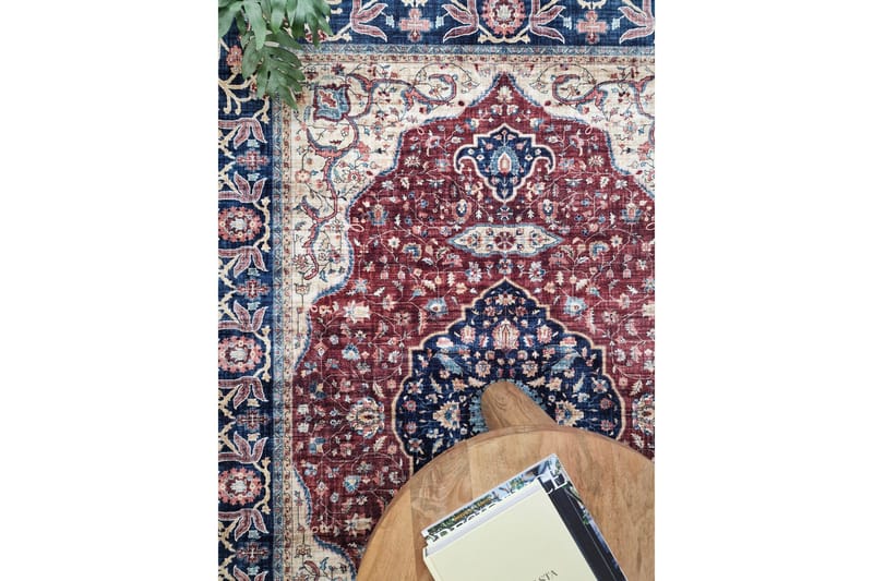 Tarfaya Friezematta 160x230 cm - Röd - Products - Textil & mattor - Matta - Modern matta - Wiltonmatta