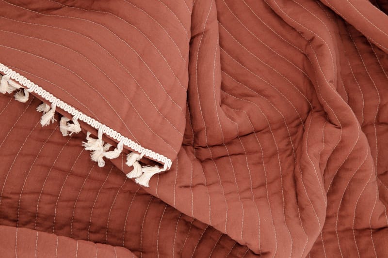 Lias Överkast 180x260 cm - Rostbrun - Products - Textil & mattor - Sängkläder - Överkast - Överkast dubbelsäng
