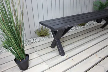 Lietinna Utebänk 180 cm - Svart - Products - Utemöbler & utemiljö - Utesoffa - Trädgårdsbänk & utebänk