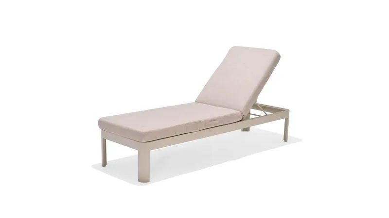 Portals Solsäng med Dyna 189 cm - Vit/Trä - Products - Utemöbler & utemiljö - Utestol & trädgårdsstol - Solsäng & solvagn