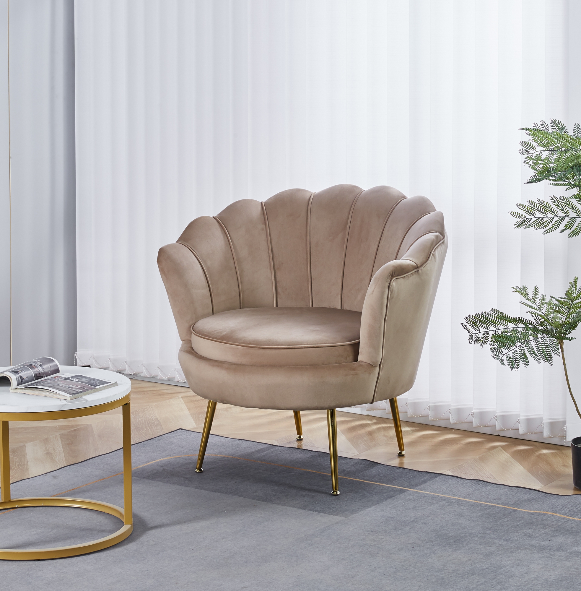 Sessel in dunkelbeigem Samt/Messing - Kingsley