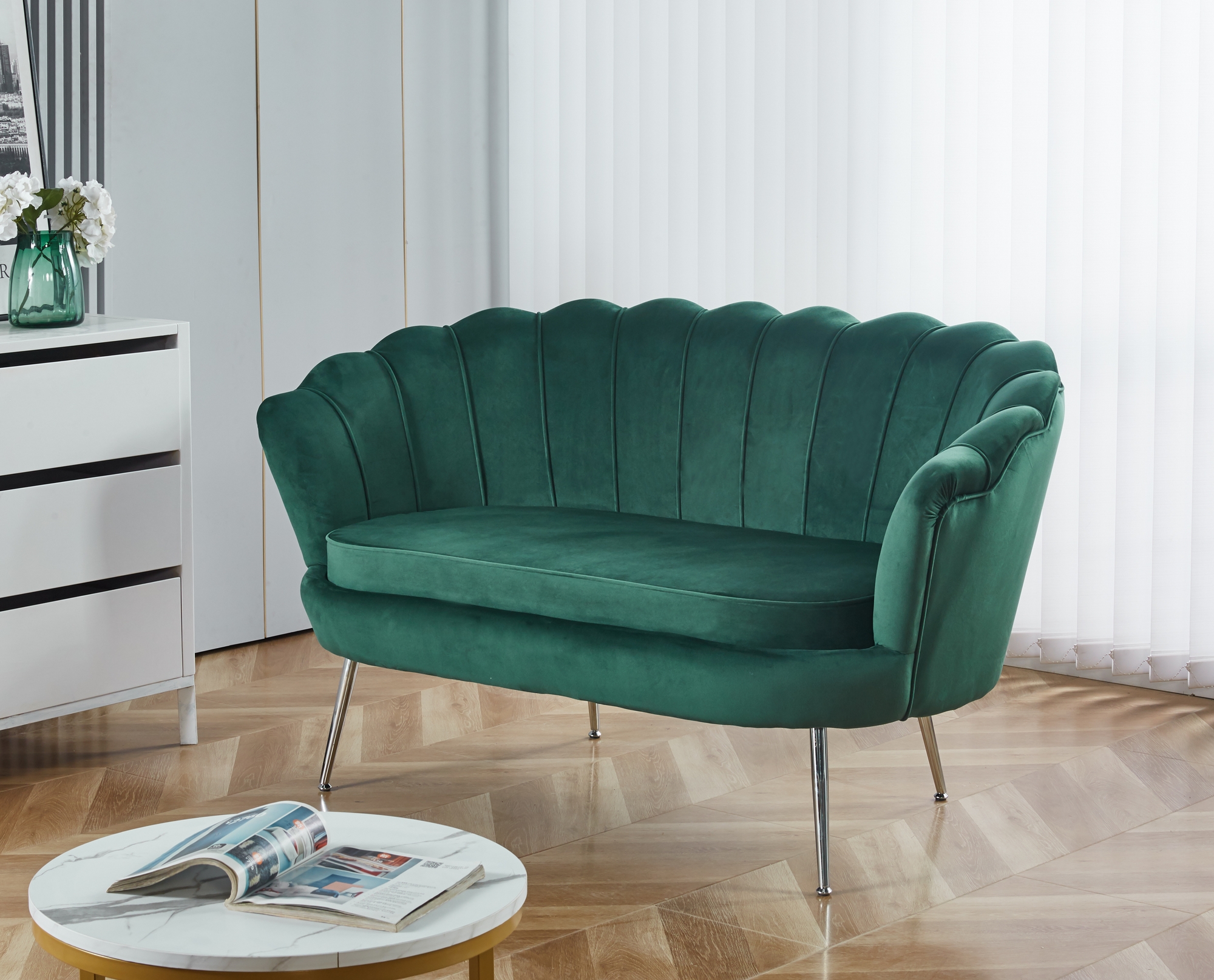 Kingsley 2-Sitzer-Sofa in Samt - Gr�n / Chrom