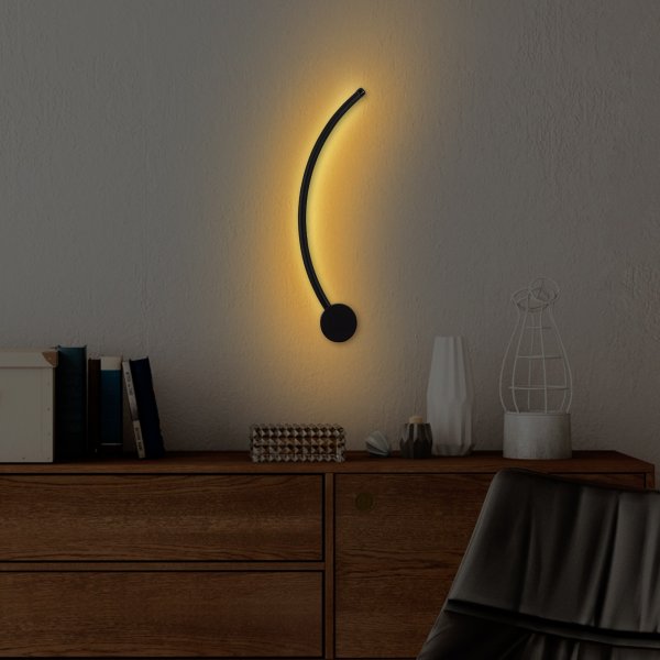 Wolf Wandleuchte 2 - Schwarz Wolf Wandleuchte 2 - Schwarz