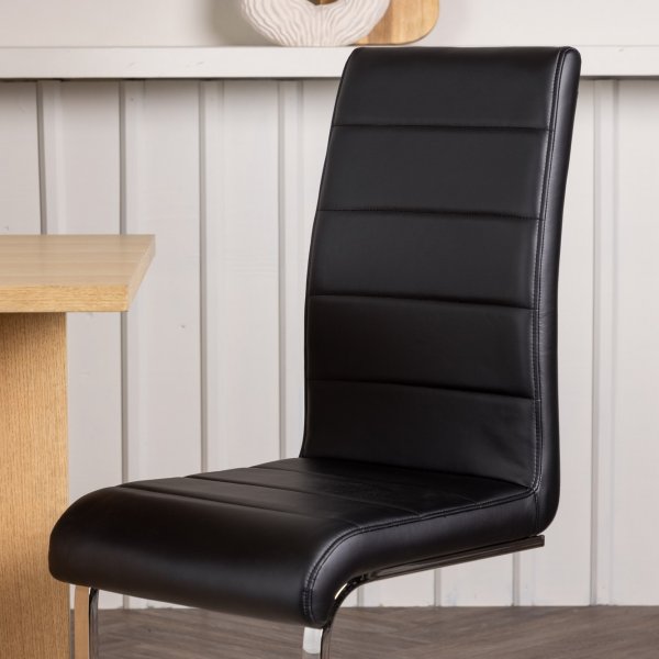 Tempo Esszimmerstuhl - Schwarzes PU Tempo Esszimmerstuhl - Schwarzes PU