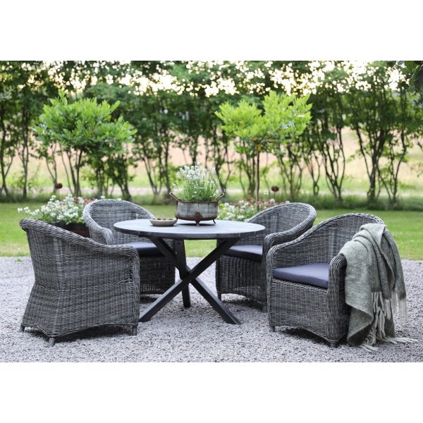 Mercury-Essgruppe: Runder Scottsdale-Tisch in Shabby-Chic-Grau inklusive 4 Mercury Light-Sesseln aus grauem synthetischem Rattan