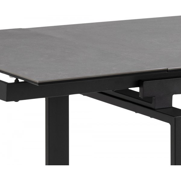 Huddersfield Esstisch 160-240 cm - Schwarz Huddersfield Esstisch 160-240 cm - Schwarz