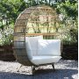 Iglu-Lounge-Sofa aus Rattan