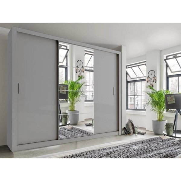 Einar grauer Kleiderschrank 250x215 cm