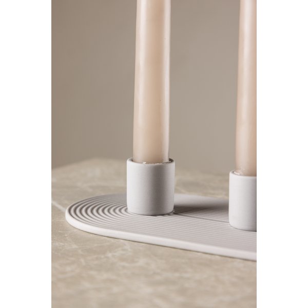 Diane Kerzenhalter 24 x 10,5 x 4 cm - Grau Diane Kerzenhalter 24 x 10,5 x 4 cm - Grau