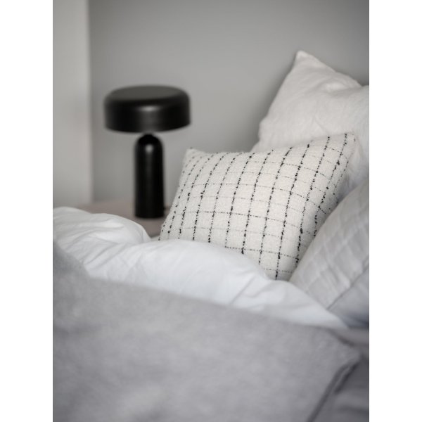 Karl Kissenbezug 45 x 45 cm - Schwarz/Wei