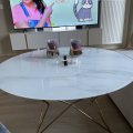 Kundenbild Couchtisch Star 90 cm - weiß marmoriertes Glas / Messingfarbenes Untergestell
