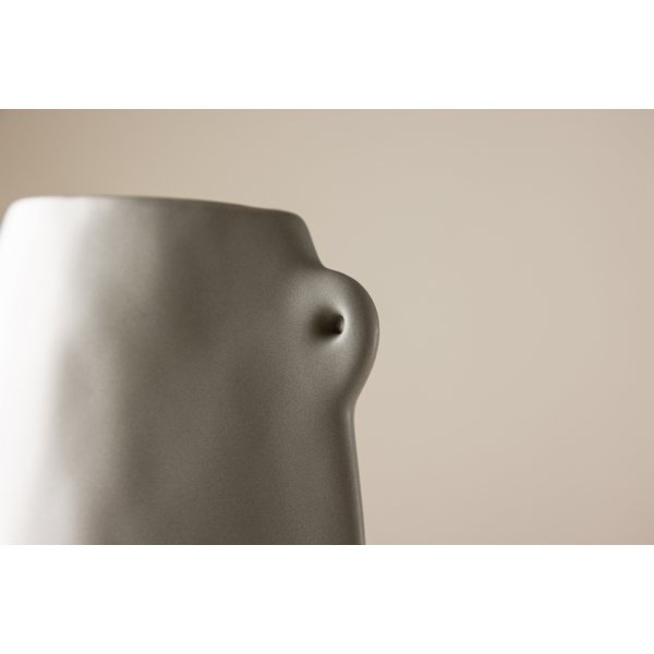 Hie Vase - Dunkelgrau Hie Vase - Dunkelgrau