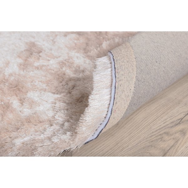 Knüpfteppich Elena - Champagnerfarbener Polyester Knüpfteppich Elena - Champagnerfarbener Polyester