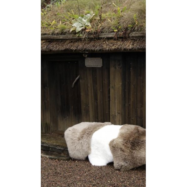 Sanft langhaariges Schaffell Beige Sanft langhaariges Schaffell Beige