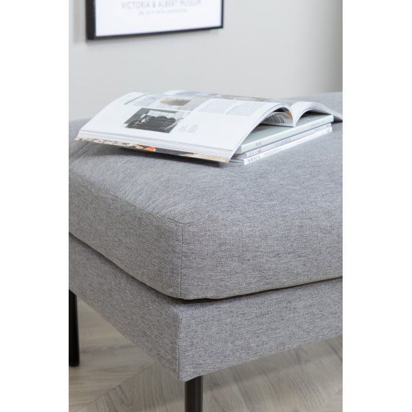 Sitzpuff Eden - Stahlgrauer Stoff Sitzpuff Eden - Stahlgrauer Stoff