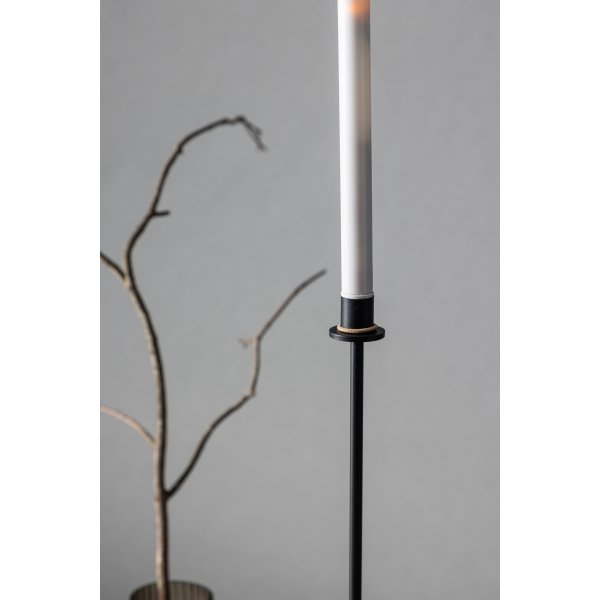 Hogehall LED-Kerzenständer H79 cm - Schwarz/Weiß Hogehall LED-Kerzenständer H79 cm - Schwarz/Weiß