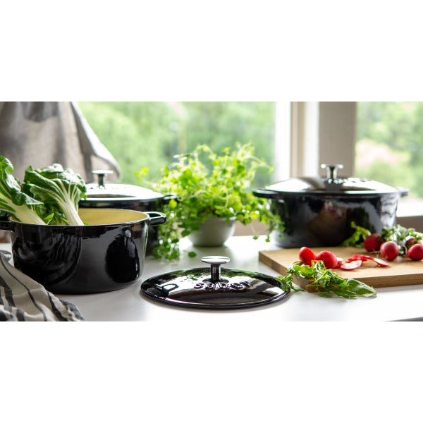 Sabor Topf aus Gusseisen 4,4 Liter schwarz Sabor Topf aus Gusseisen 4,4 Liter schwarz