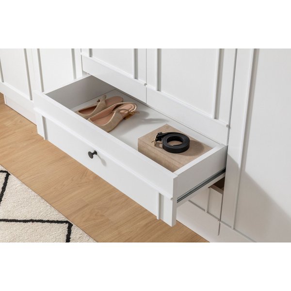 Lia Kleiderschrank 210 x 52 x 178 cm - Weiß Lia Kleiderschrank 210 x 52 x 178 cm - Weiß