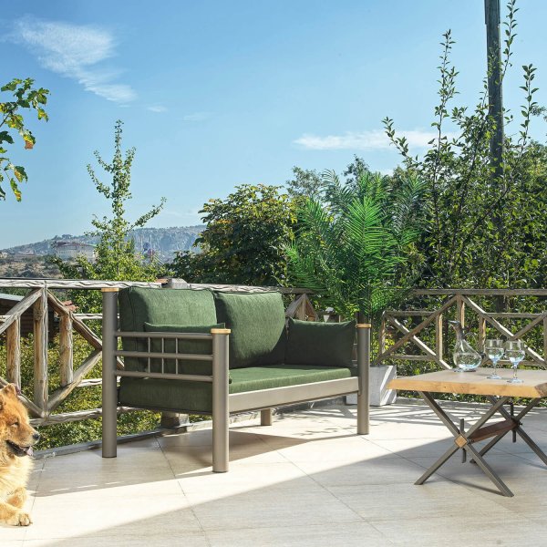 Kappis 2-Sitzer Outdoor-Sofa - Braun/Grün + Textilreinigung für Möbel Kappis 2-Sitzer Outdoor-Sofa - Braun/Grün + Textilreinigung für Möbel